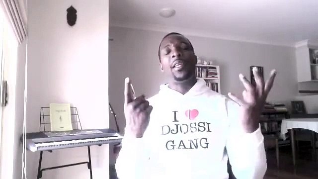 Yves Ahipo bonne fete de fin d'année a tous et a toutes