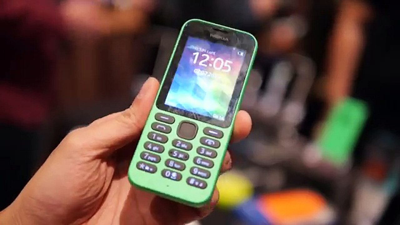 Nokia 215 hands on