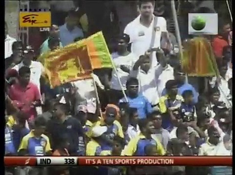 Muttiah Muralitharan 39 s 800th wicket of his final Test match In Cricket