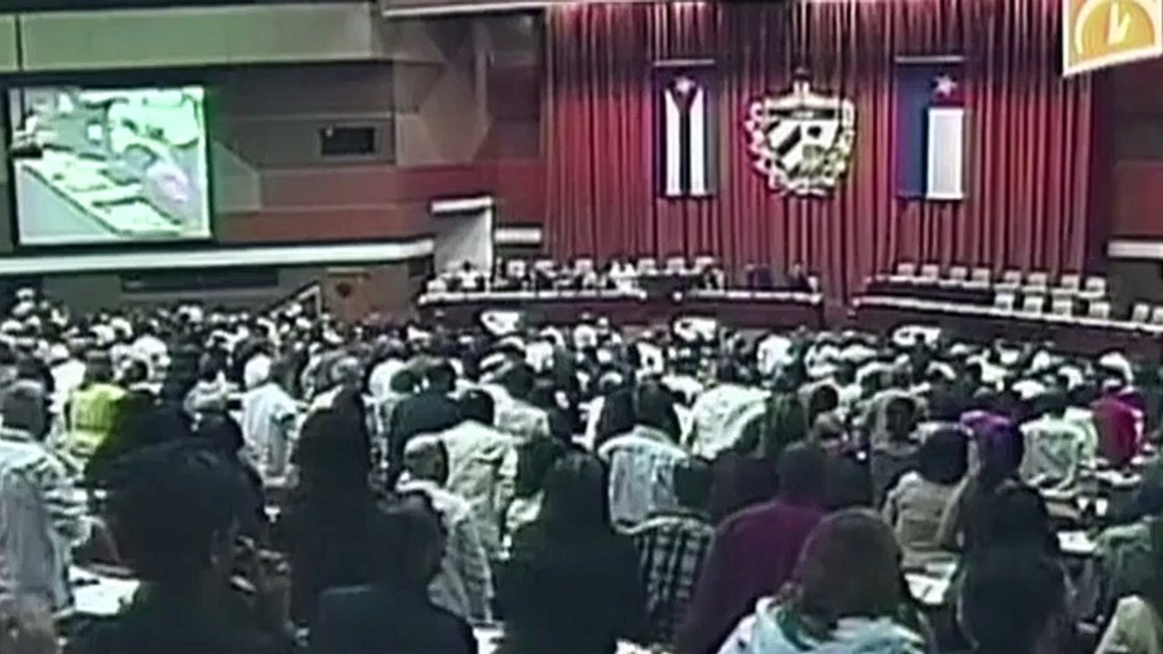 Fev. 2013 : Fidel Castro approuve les changements à Cuba