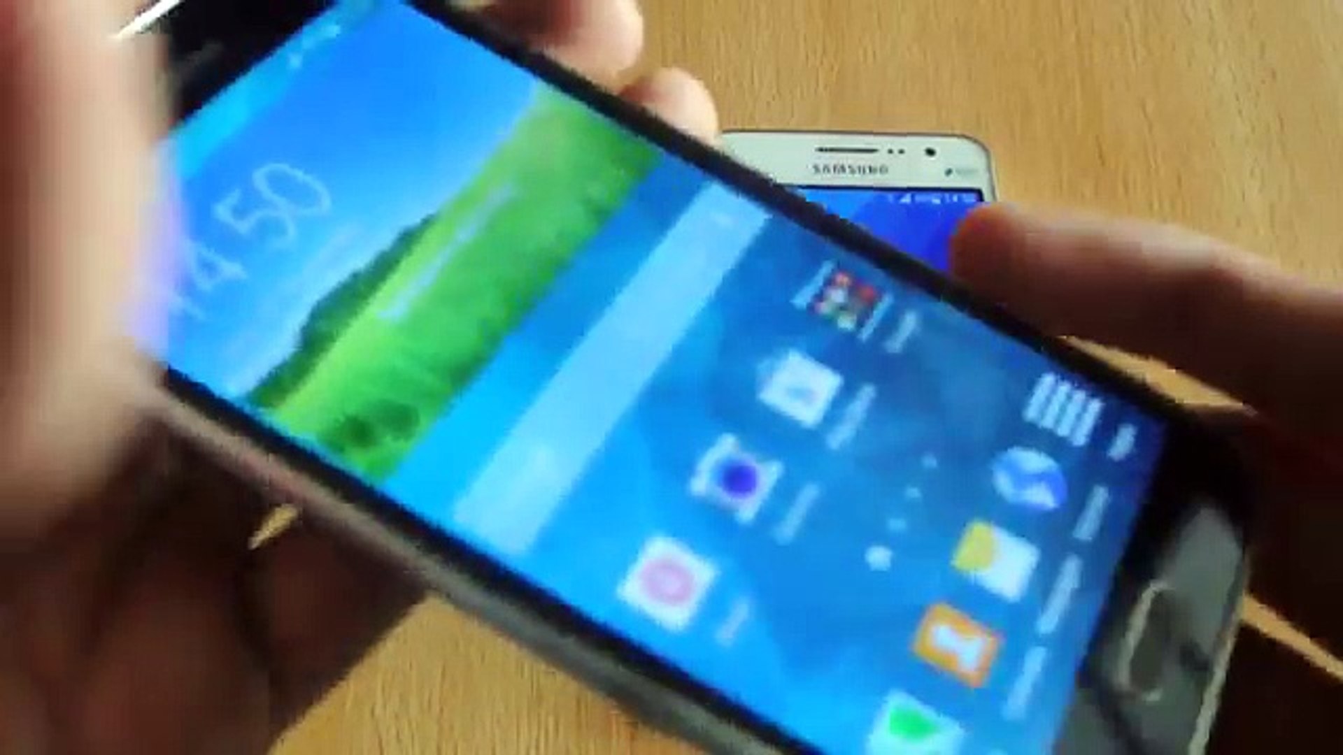 ⁣Samsung Galaxy Grand Prime vs Samsung Galaxy S5 Review HD