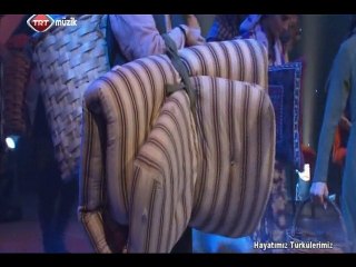 Ümit TOKCAN-Kalktı Göçtü Avşar Elleri Bilge DEDE-Orhan DOĞAN Şef:Ömer Hayri UZUN