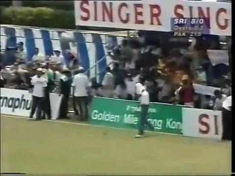 Sanath Jayasuriya Fastest ODI Fifty 50 in 17 balls vs Pakistan 1996 In Cricket