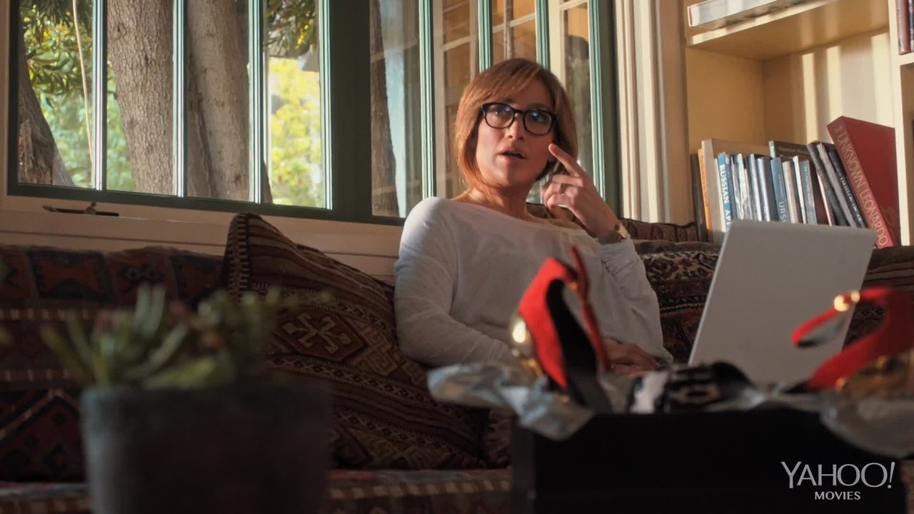 The Boy Next Door - Clip Present (English) HD