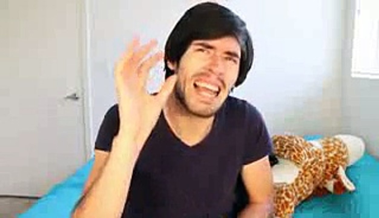 Indirectas   Hola Soy German