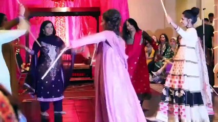 Faraz and Mahrukh Mehndi Night Dance - Pakvideotube