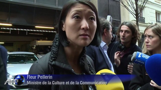 Valls et Pellerin à Libération en soutien à Charlie Hebdo
