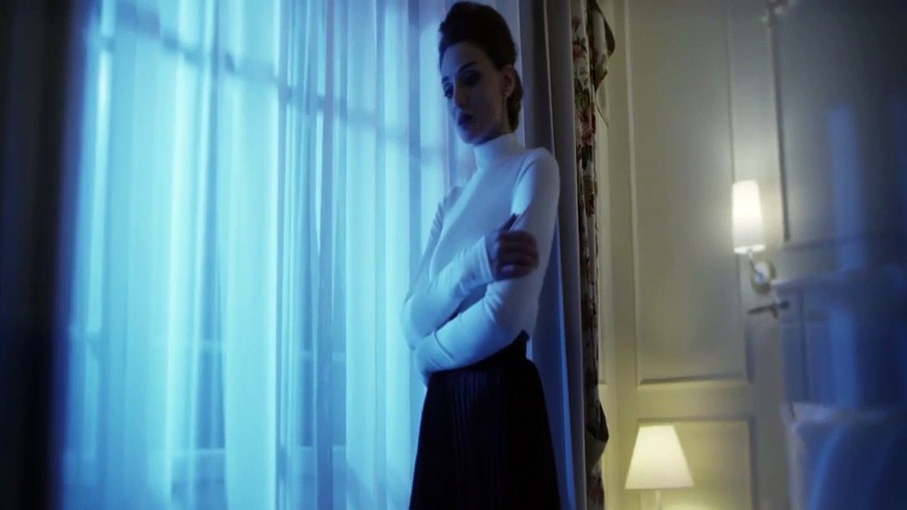 Dilek Torgut Feat. Suat Aydoğan - Ayrılık Vardiyası (Klip) 2015