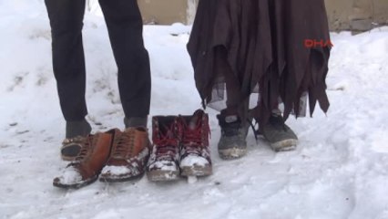 Yüksekova - Öğretmen İlgisi 4 Kardeşin Dramını Ortaya Çıkardı - Tamamı