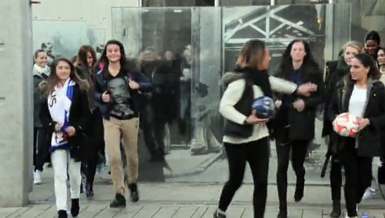 L'OL rejoue «La sortie de l’usine Lumière à Lyon»