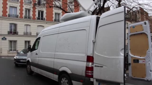 Paris'teki Silahlı Saldırıya Tepkiler - Paris Camisi'nde Hutbe ve Dua