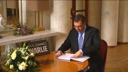 Paris'teki Silahlı Saldırıya Tepkiler