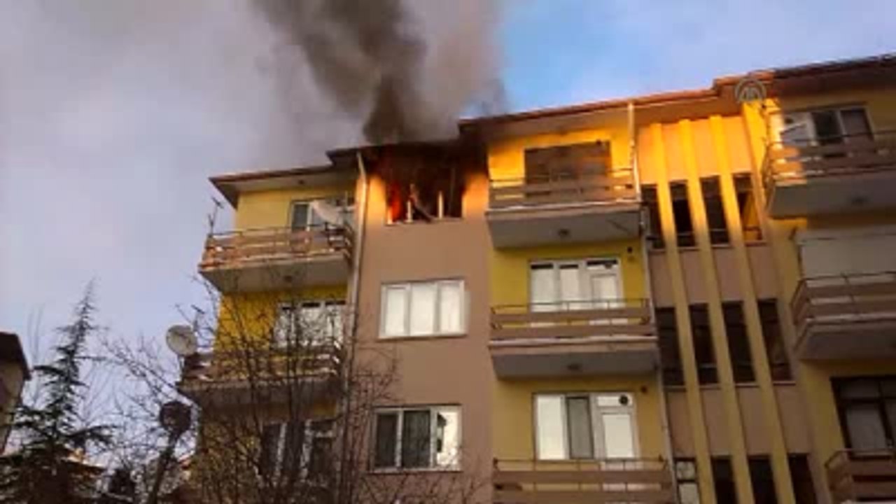 Ev Yangını