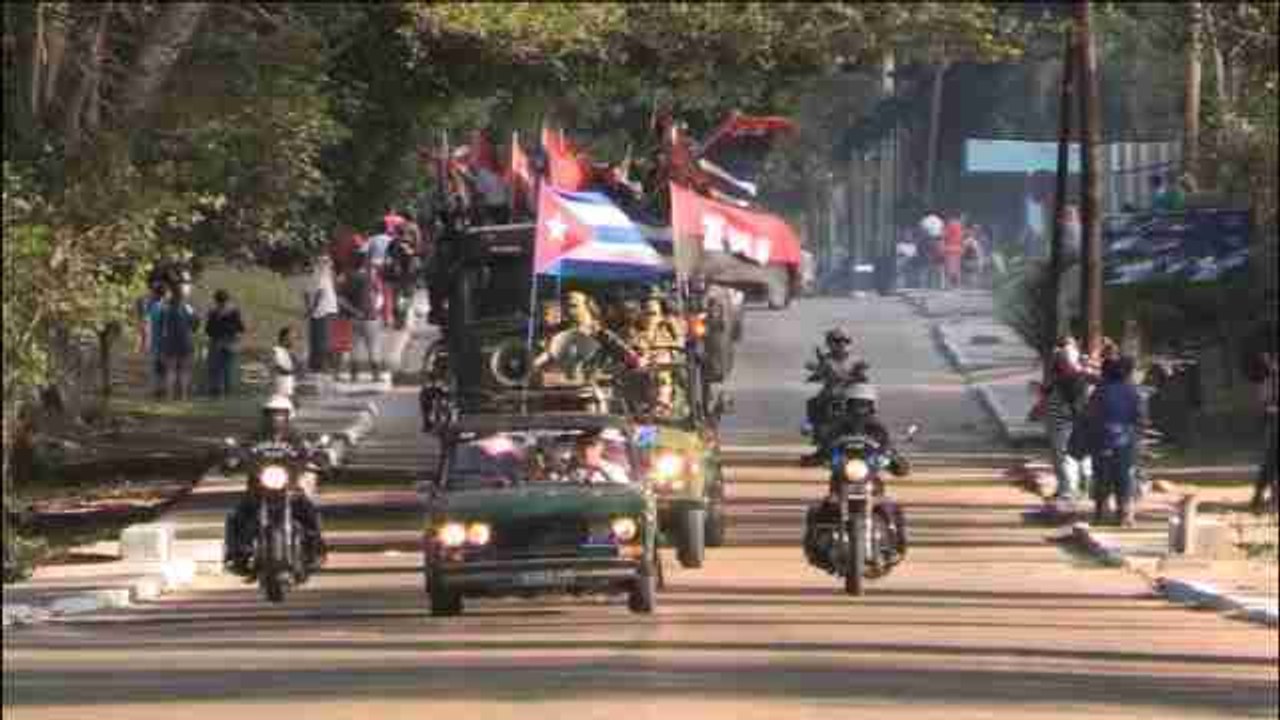 Cubans celebrate 56th anniversary of Castro's arrival in Havana