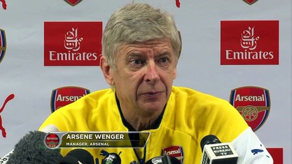 Arsene Wenger niega el interés por Isco