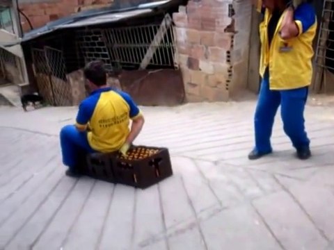 Livreur de bière en mode extrême