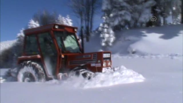 Abant Gölü Buz Tuttu