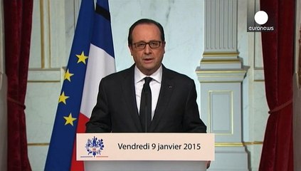 Hollande: 'En güçlü silahımız birlik ve beraberlik'