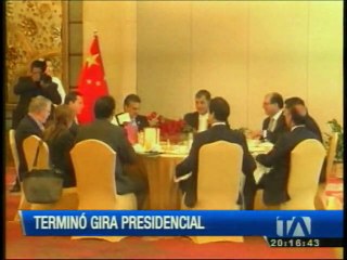 Correa culminó visita a China