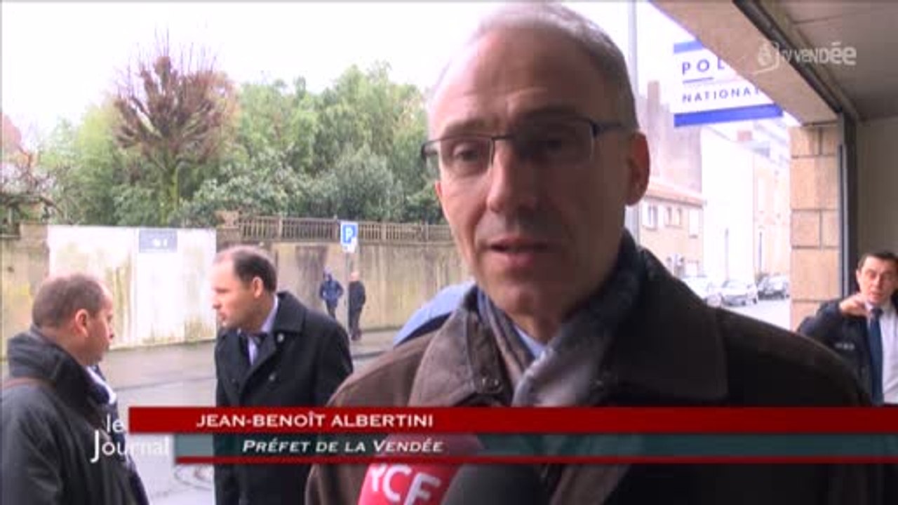 Charlie Hebdo : Hommage aux agents de police abattus