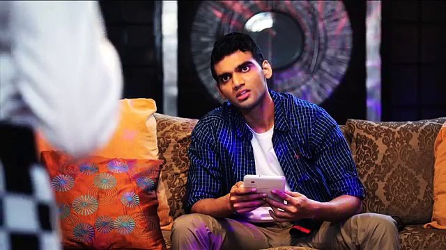 Badlapur Teaser Varun Dhawan And Divya Dutta Kissing Scene