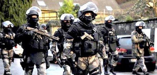 Charlie Hebdo Saldırısını Yemen El Kaidesi Üstlendi