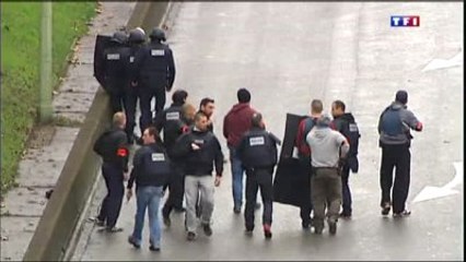 Fransa Başbakanı Güvenlik Önlemleri Azaltılmayacak