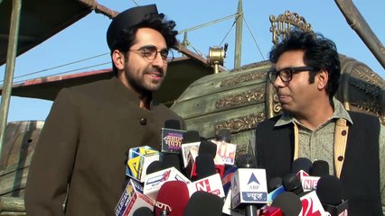 Ayushmann promotes Hawaizaada in unique way