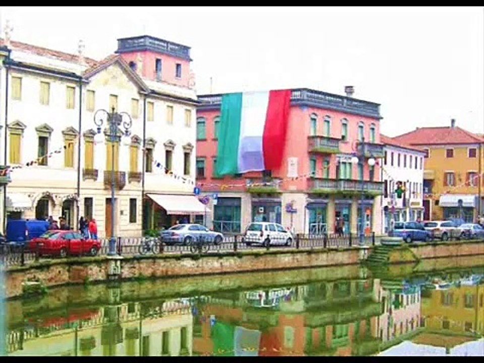 Adria d'amore... Buon San Valentino da Adria di Rovigo nel Veneto nel delta del po