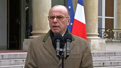 Déclaration de Bernard Cazeneuve, Ministre de l'intérieur à la suite de la réunion de crise organisée à l’Élysée