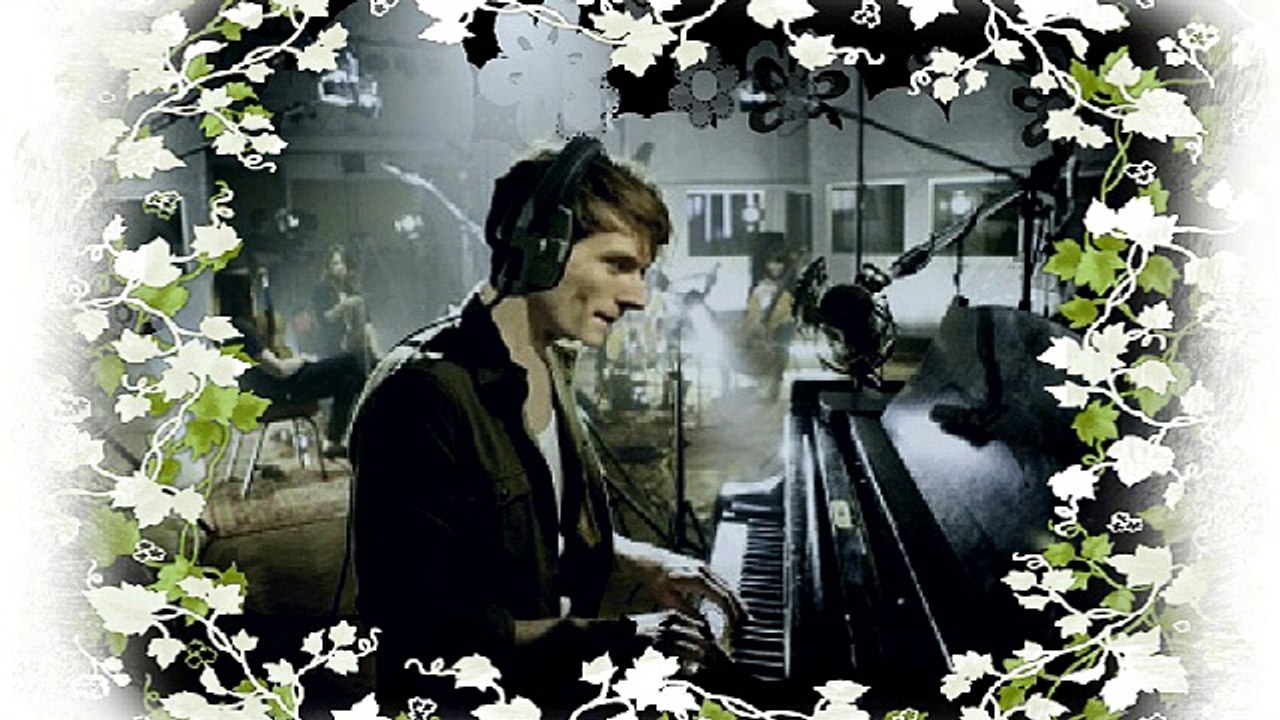 Aiden  Andrews  play s I Dreamed A Dream