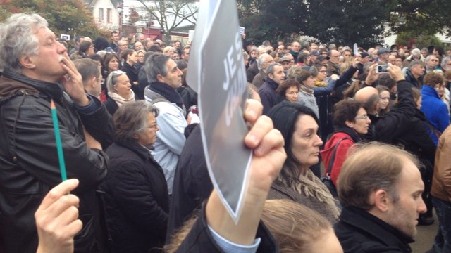 Près de 500 personnes rassemblées