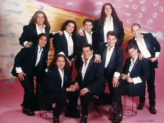 COSTUMBRES GRUPO LOCOMOCION