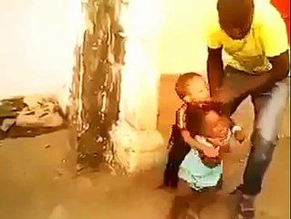 chết cười với cậu nhóc này