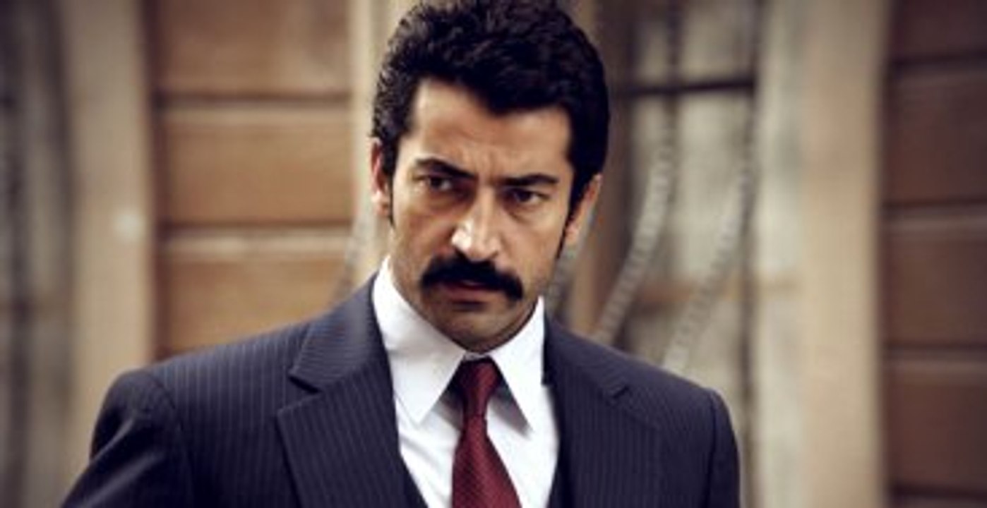 Kenan İmirzalıoğlu'ndan Sevenlerini Üzecek Karar!