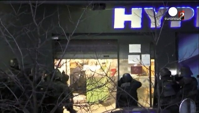 Озброєна та небезпечна: у Франції шукають подругу вбитого нападника