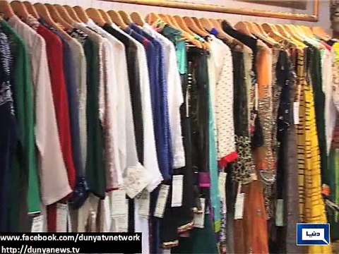 Dunya News - Models display amazing styles in Islamabad as new year settles in