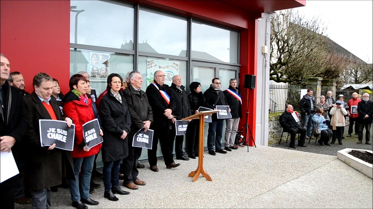 Etang Rassemblement victimes Charlie 10012015