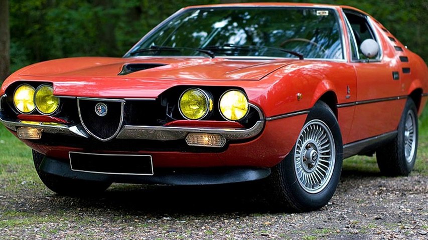 Alfa Romeo Montreal