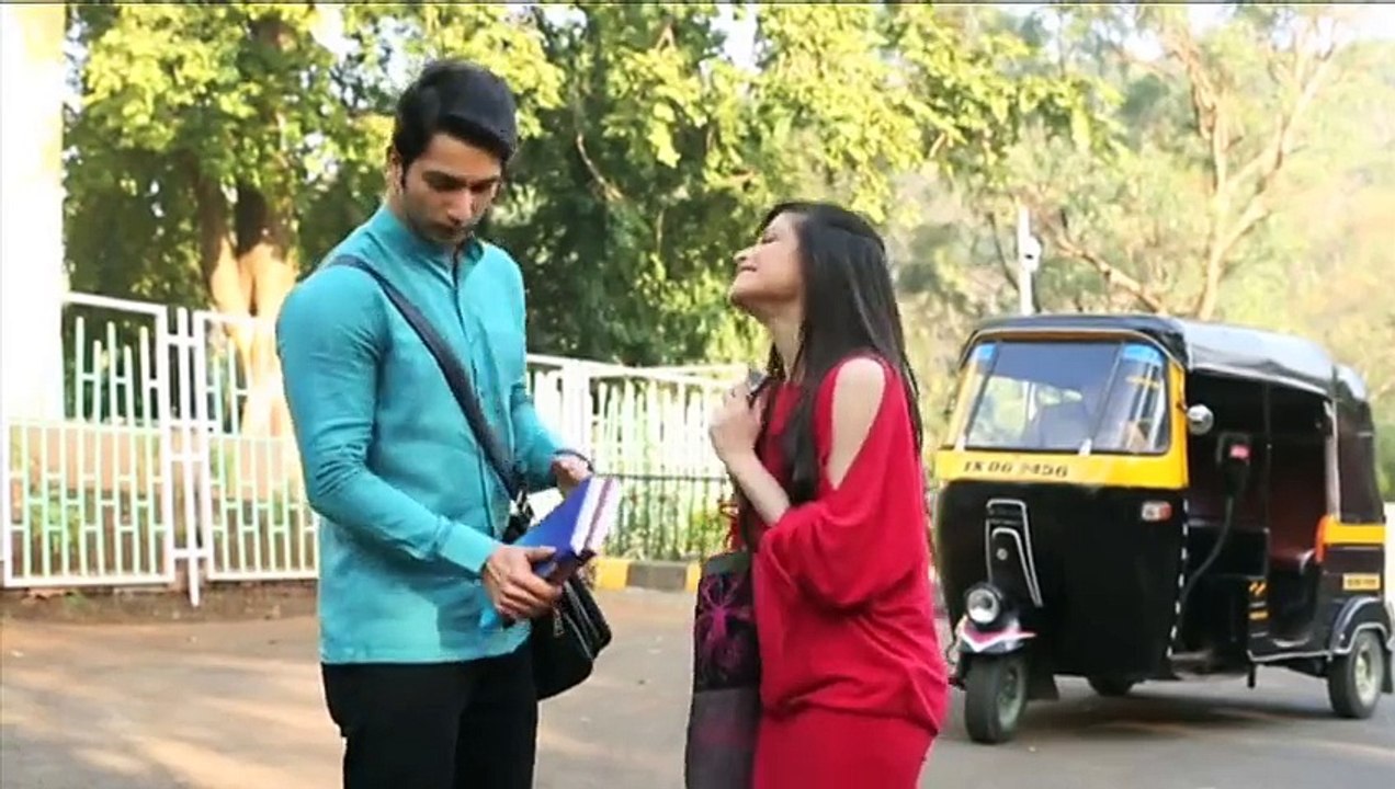 Love By Chance - 10 dec 2015