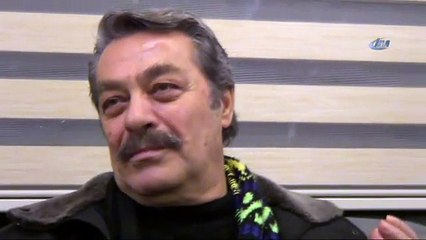 Kadir İnanır siyasete mi giriyor ?