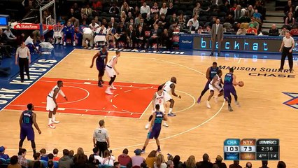 Le poster de Jason Maxiell sur Tim Hardway Jr