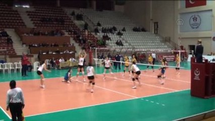 Voleybol: Gürcistan: 3 - Romanya: 1