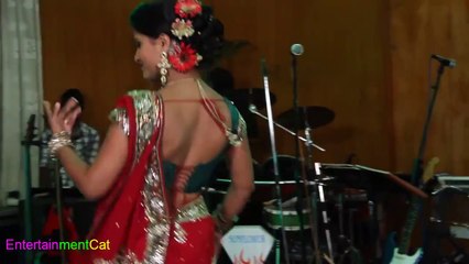 beautiful girl with beautiful Dance on shadi
