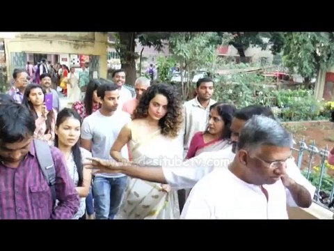 Kangana Ranaut visited the Swami Vivekananda Math on National Youth Day