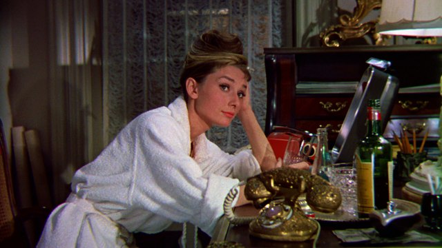 Завтрак у Тиффани (мелодрама, комедия)