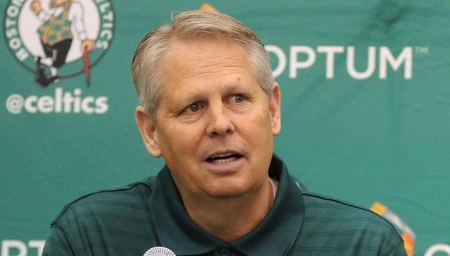 Rebuilding Celtics Trade Green, Wright