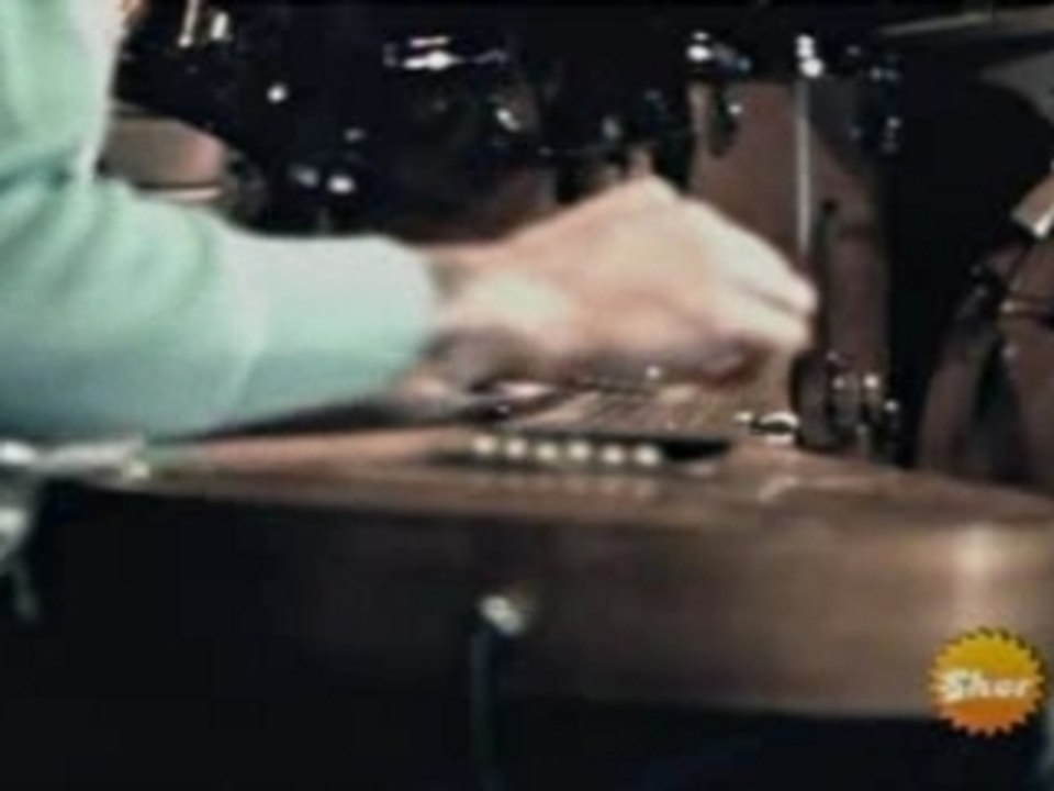 Jack Johnson & Ben Harper - Flake