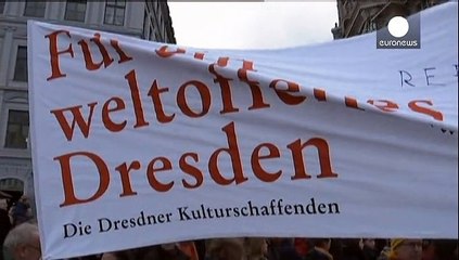 "Je suis Charlie, aber nicht Pegida" - Dresden zeigt sich weltoffen
