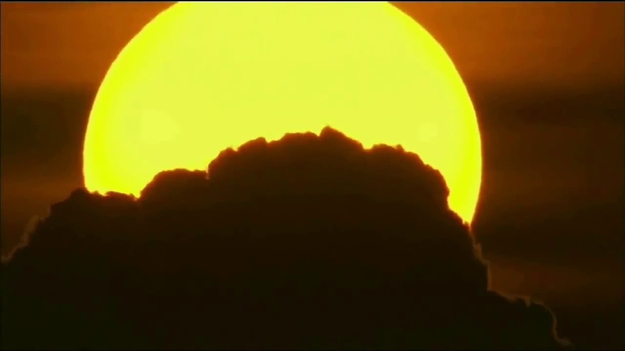 Green Sun - Beautiful Sunshine Clouds [Hd]